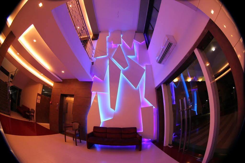 Green Valley Resort Khadoli Bagian luar foto