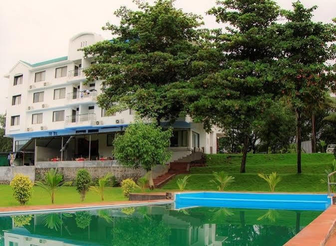Green Valley Resort Khadoli Bagian luar foto